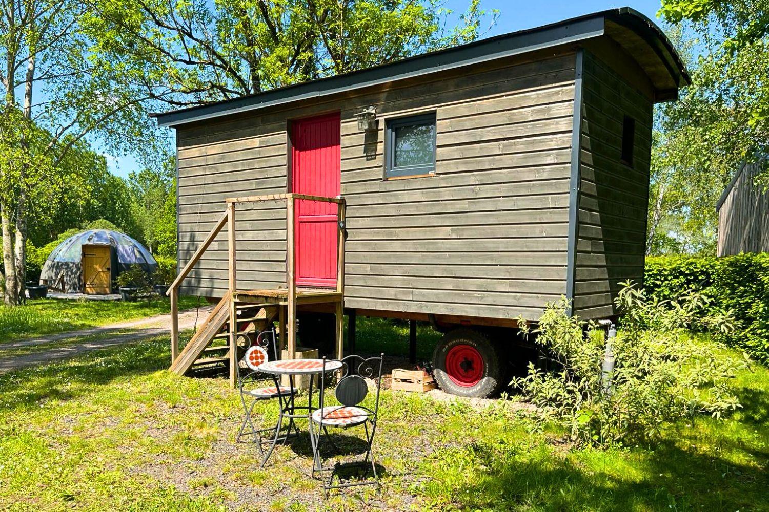 nuit insolite roulotte - etat nature roulotte - location tiny house